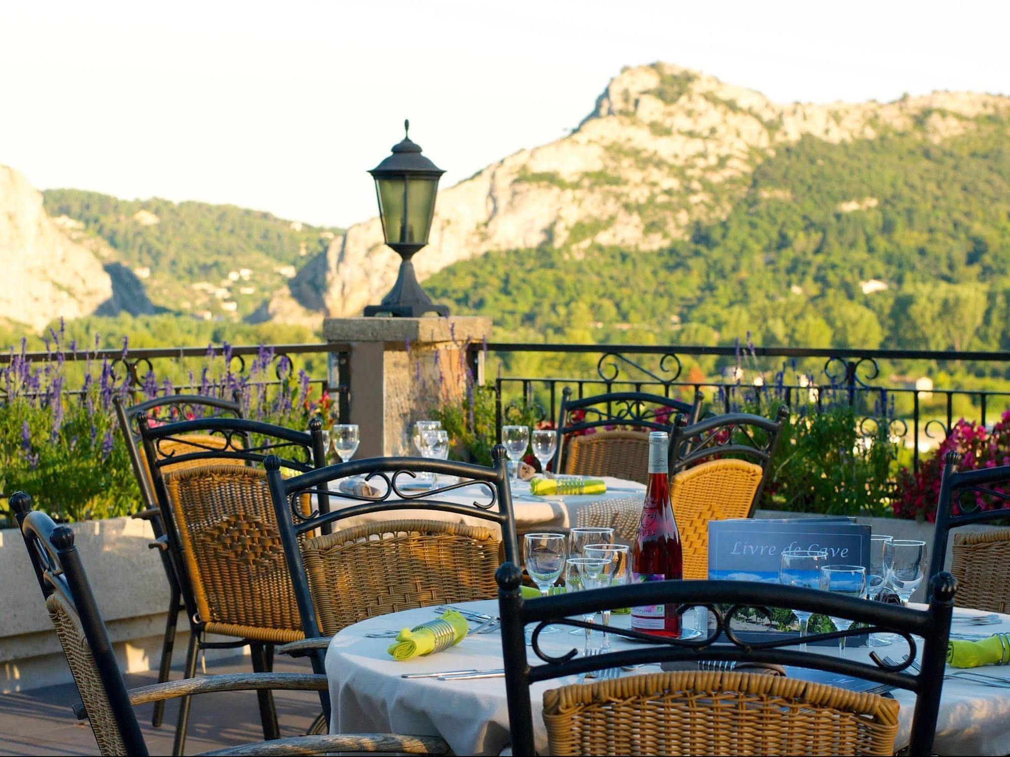 Logis Hotel Restaurant La Porte Des Cevennes Anduze Exteriér fotografie